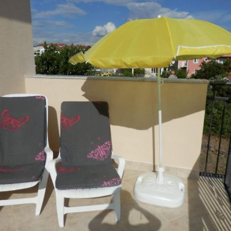 Apartman Laura Tribunj  Bagian luar foto