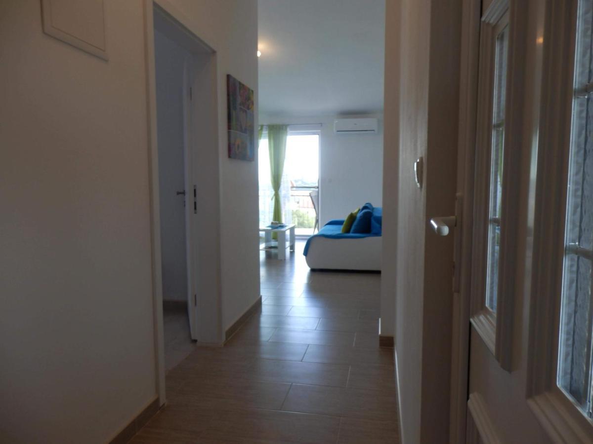 Apartman Laura Tribunj  Bagian luar foto